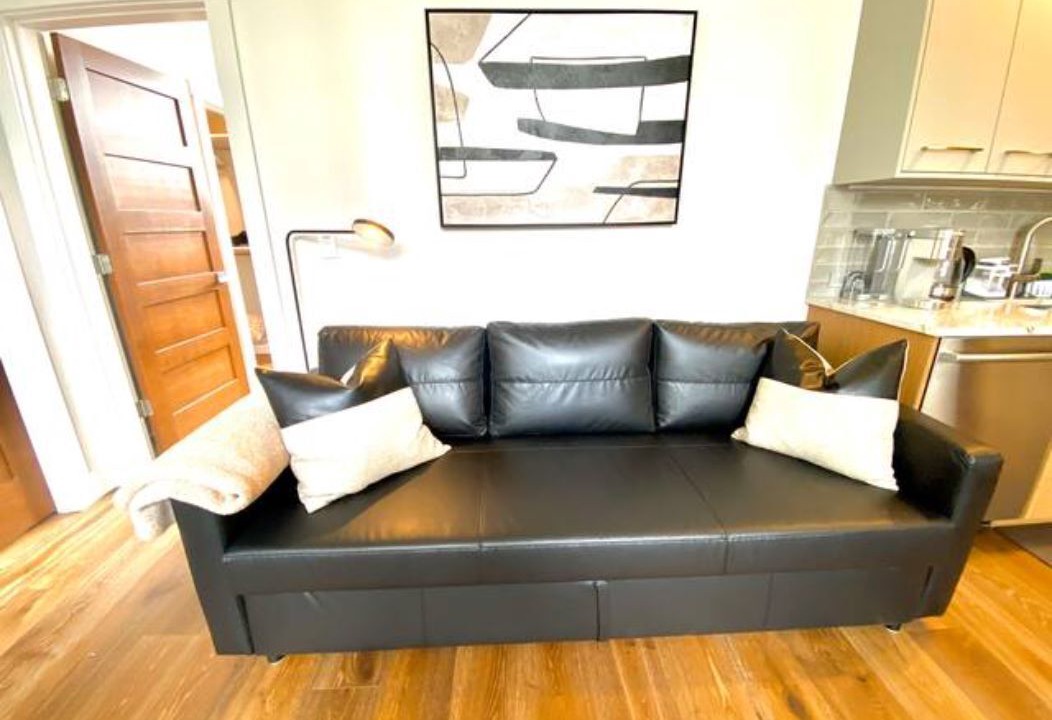 Photo of Livingroom in Roslyn