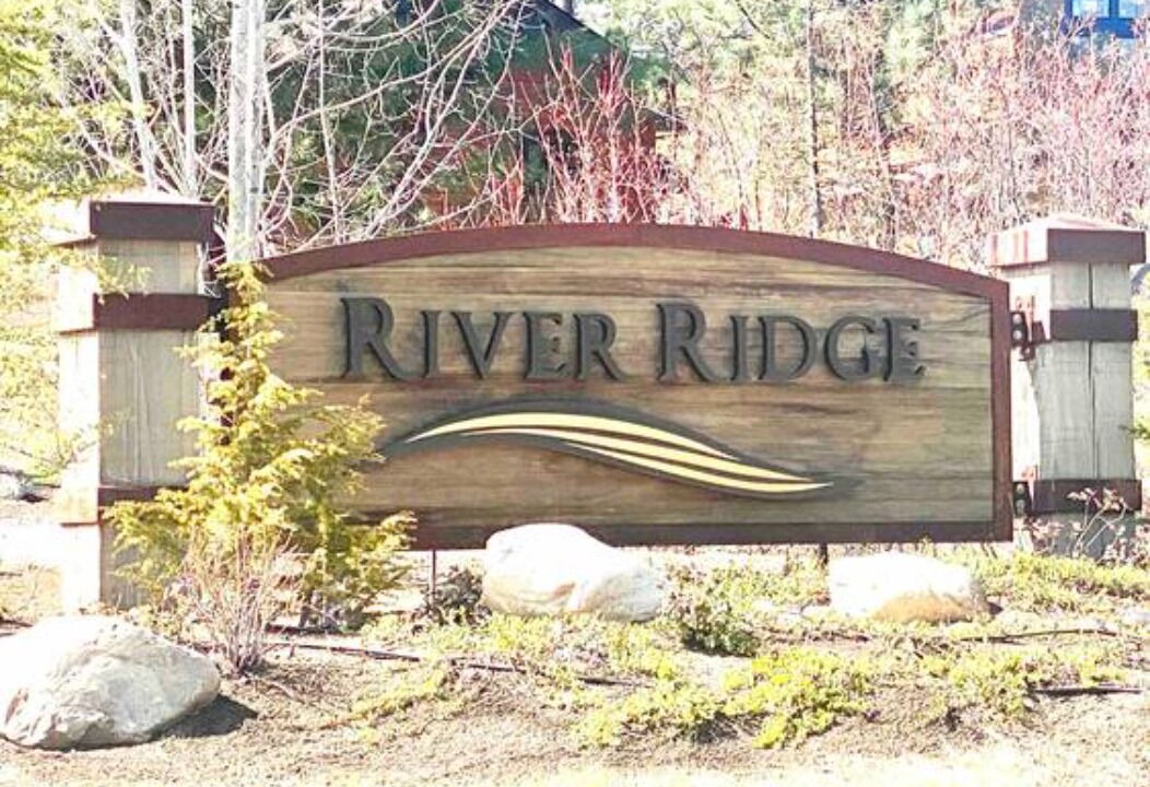 Photo of Others in Roslyn