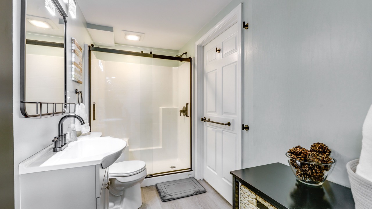 Photo of Bathroom in Forest Grove
