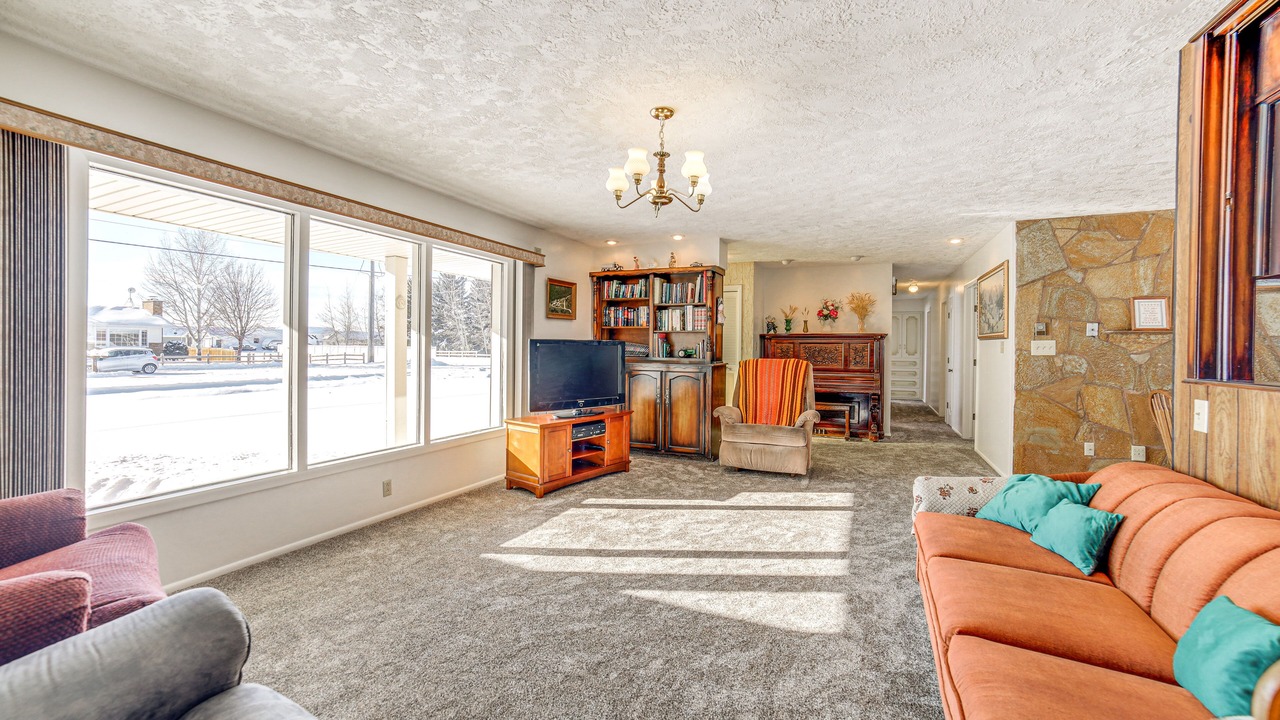 Photo of Livingroom in Sugar City