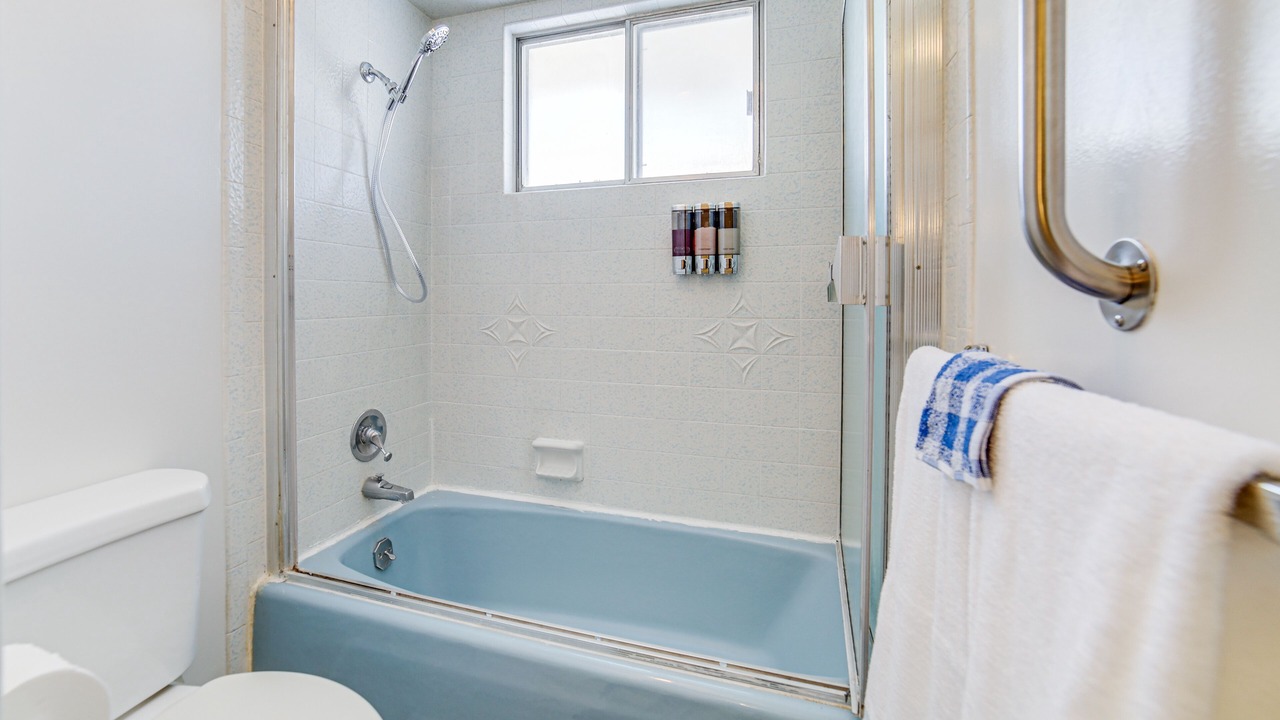 Photo of Bathroom in Sugar City