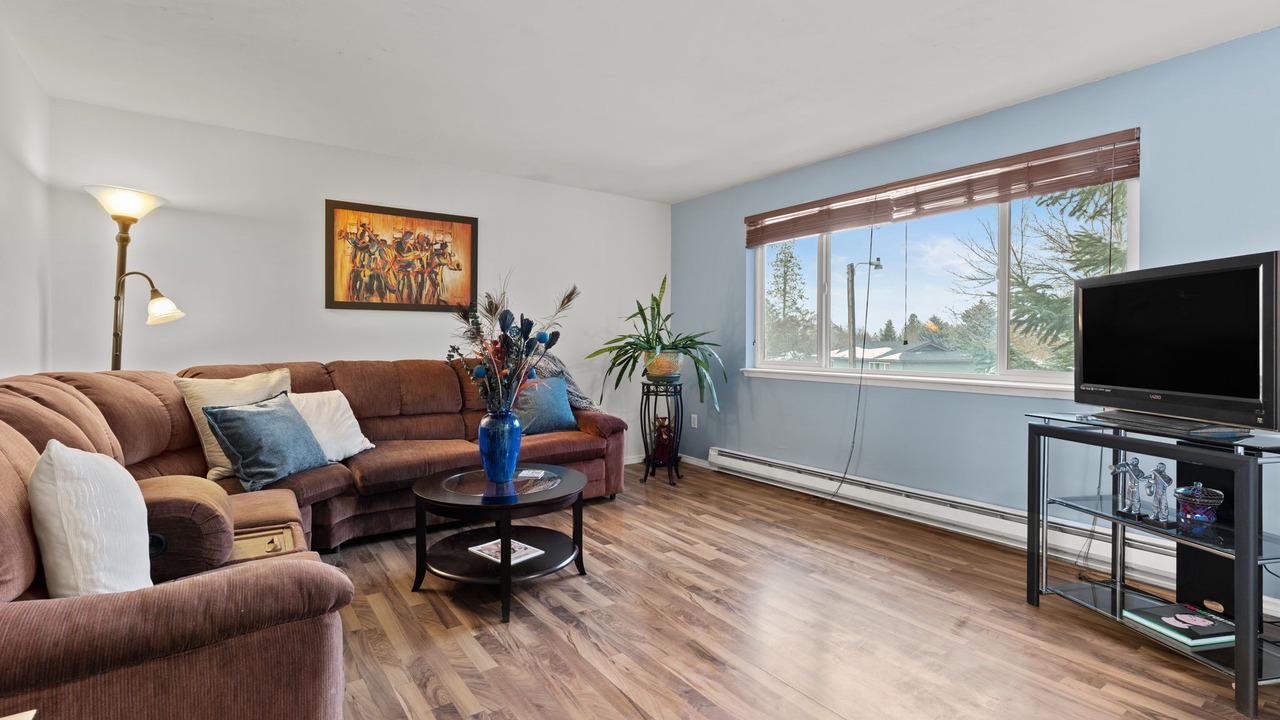 Photo of Livingroom in Cheney