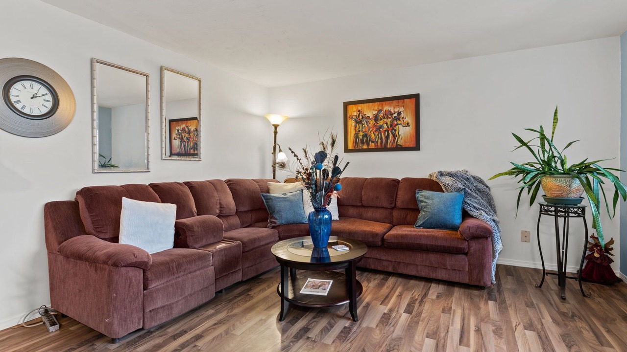 Photo of Livingroom in Cheney