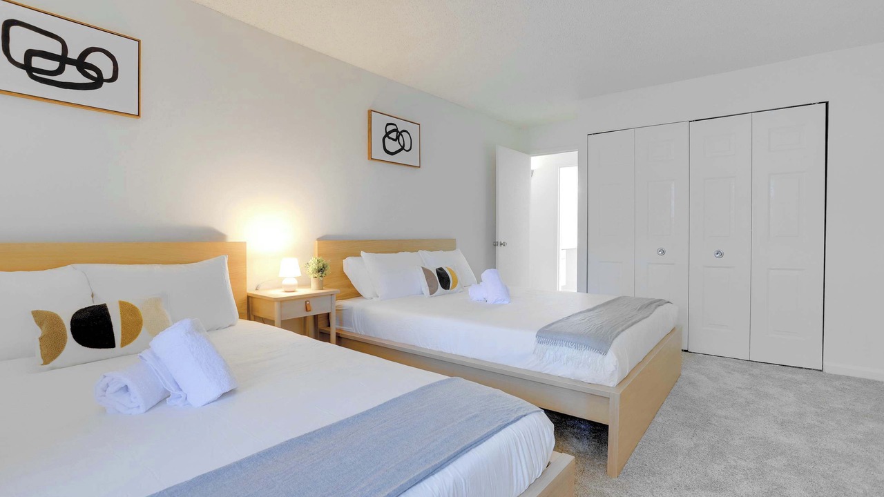 Photo of Bedroom in Crystal City