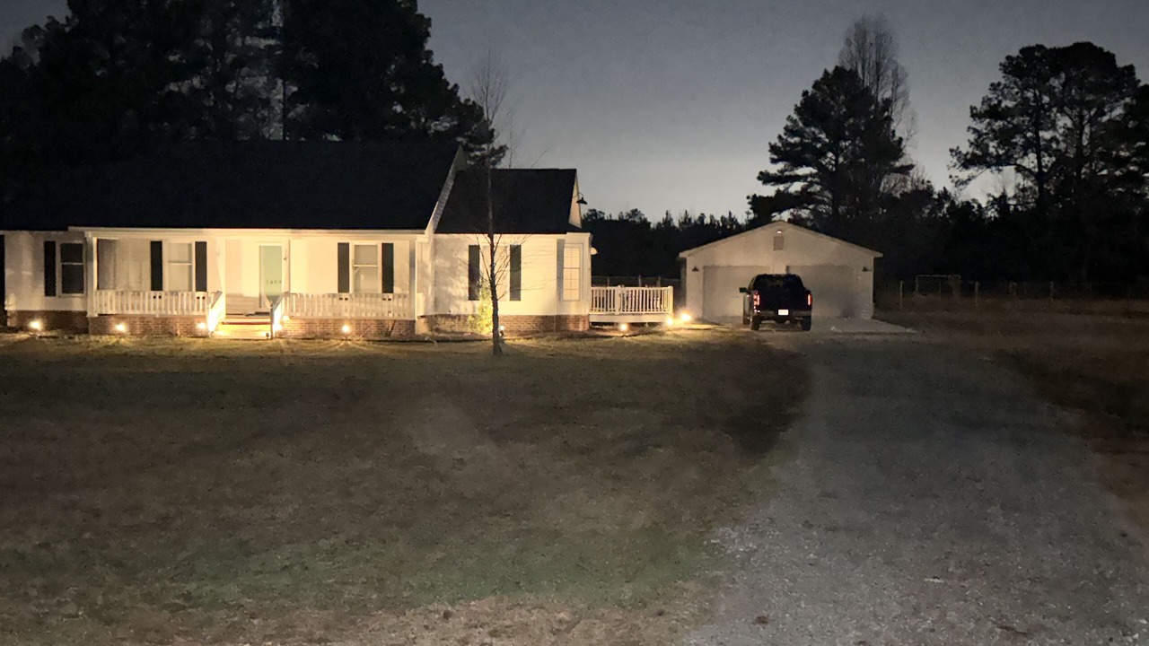 Photo of Outdoor in Lydia