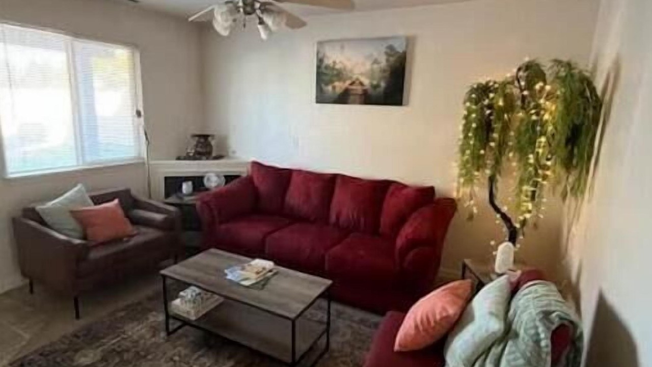 Photo of Livingroom in Idaho Falls