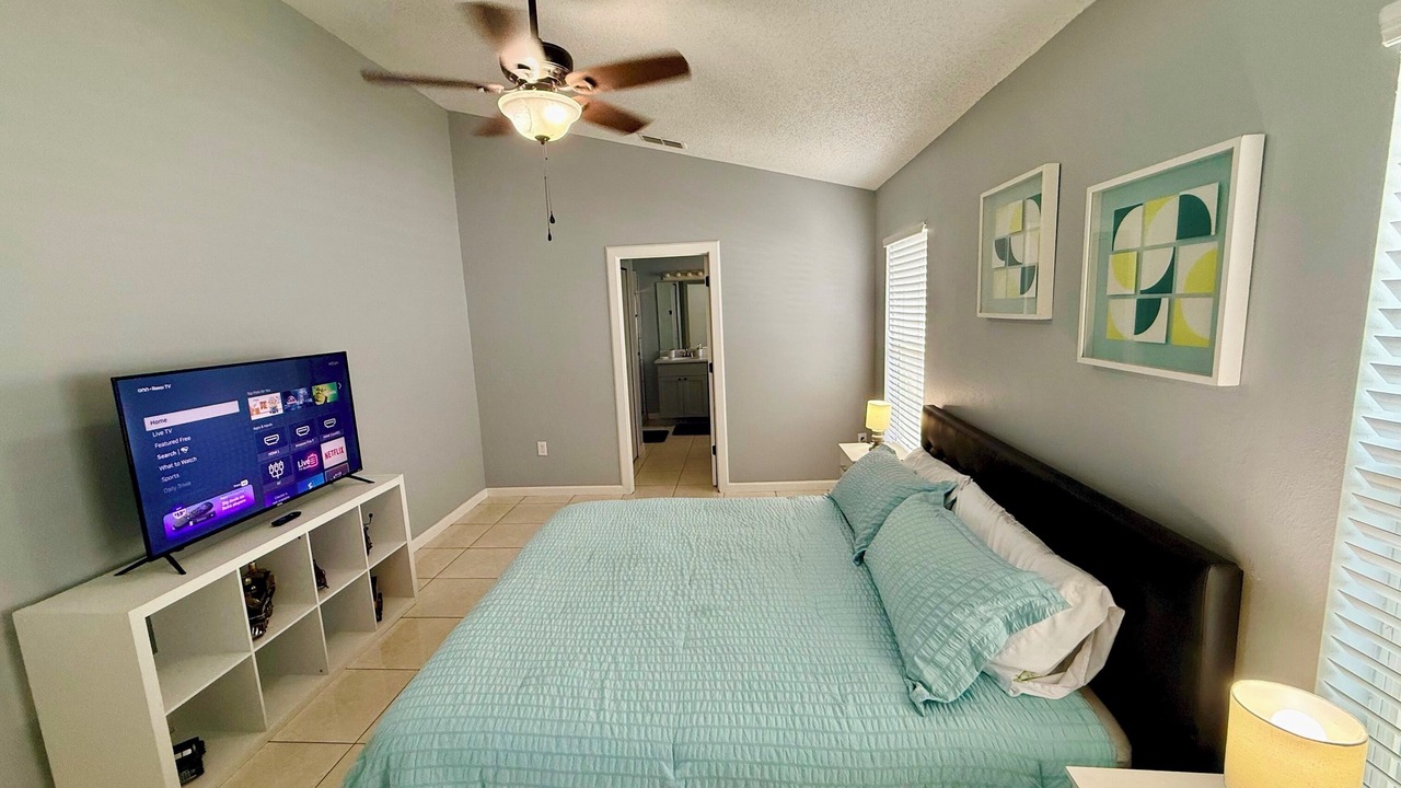 Photo of Bedroom in Loughman