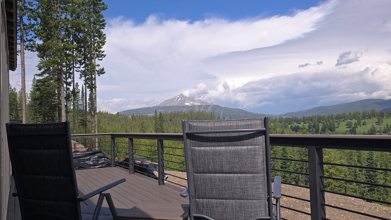 Photo of Patio Balcony in Gallatin Gateway