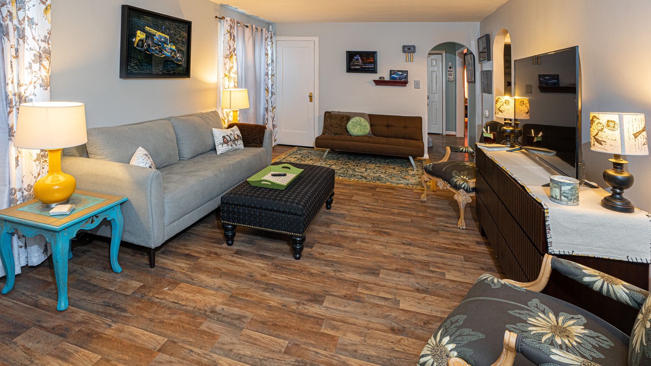 Photo of Livingroom in Speedway