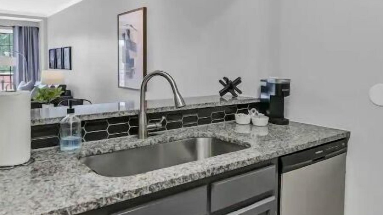 Photo of Kitchen in Five Points