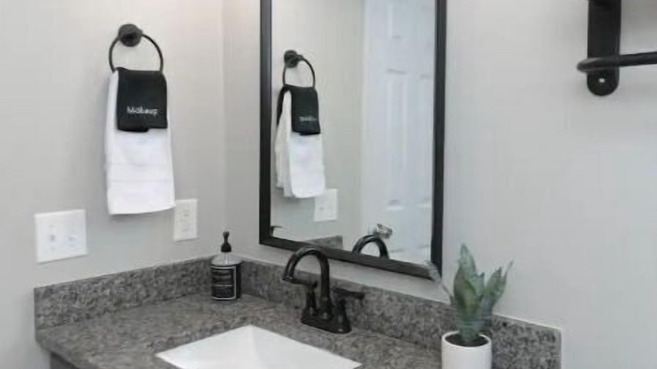 Photo of Bathroom in Five Points