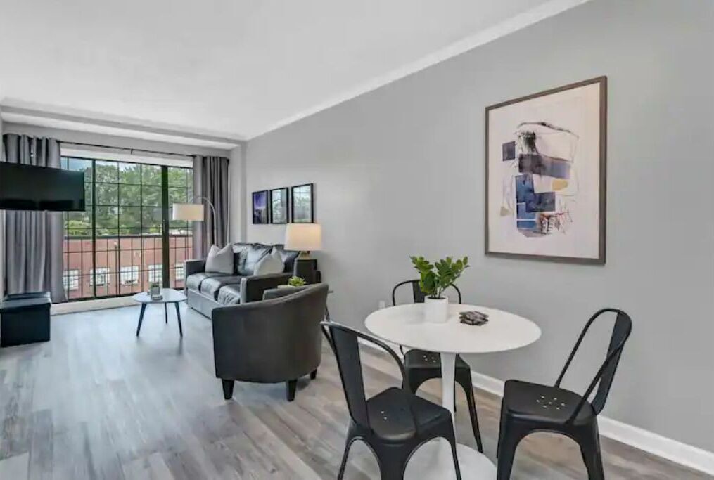 Photo of Livingroom in Five Points