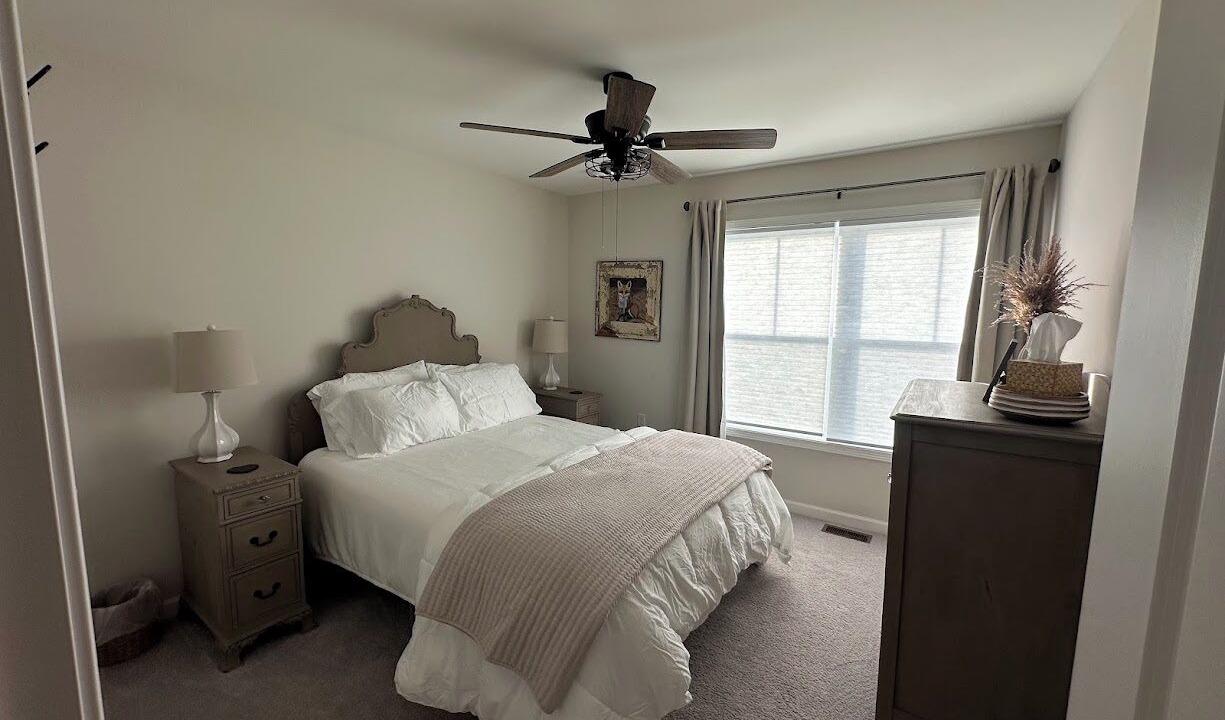 Photo of Bedroom in Bellefonte