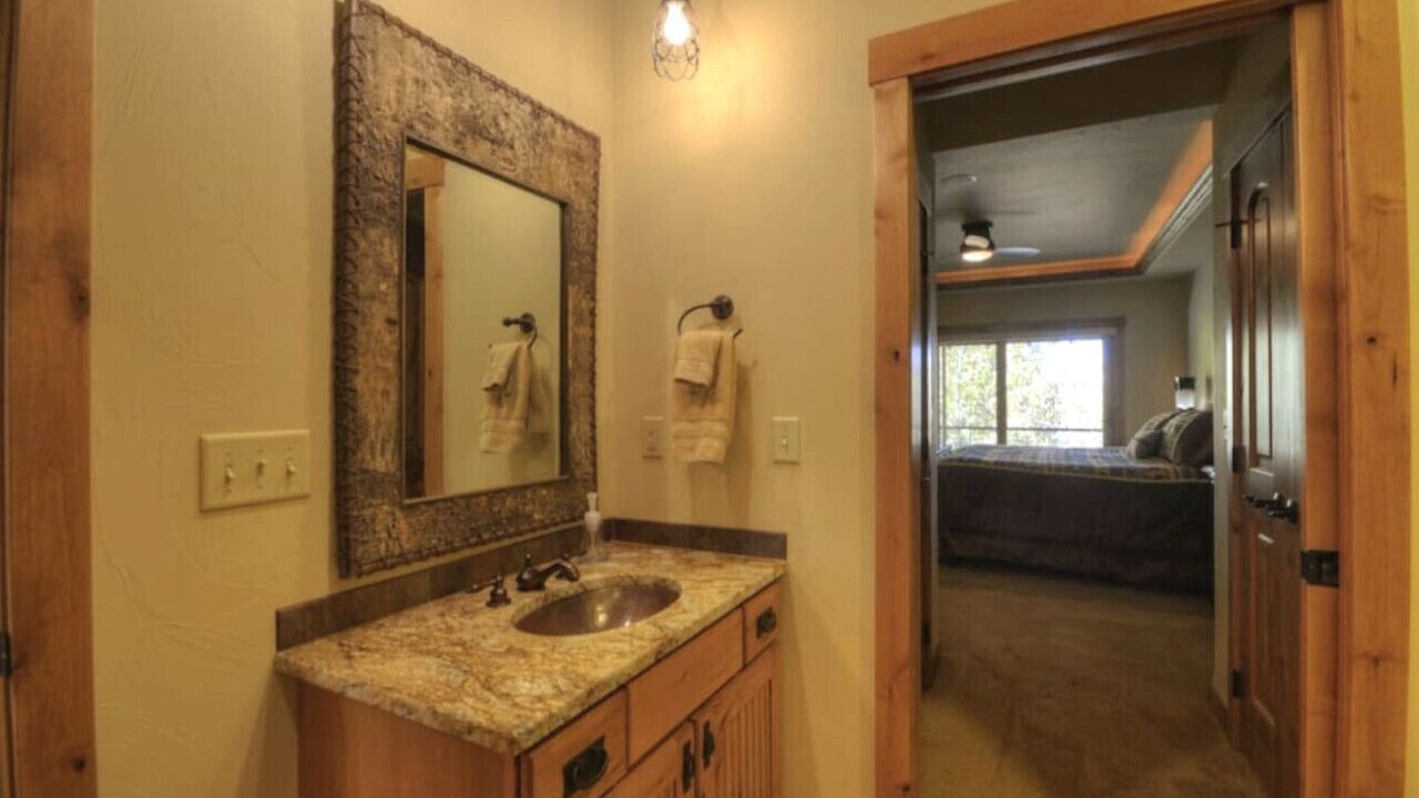 Photo of Bathroom in Red Lodge