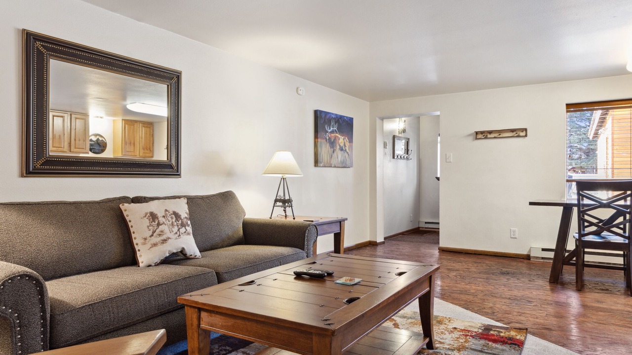 Photo of Livingroom in Jackson