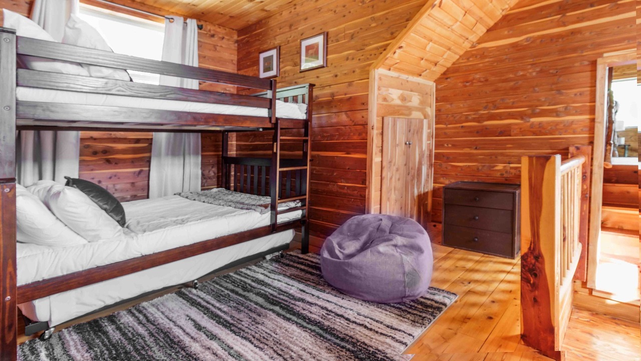 Photo of Bedroom in Jasper