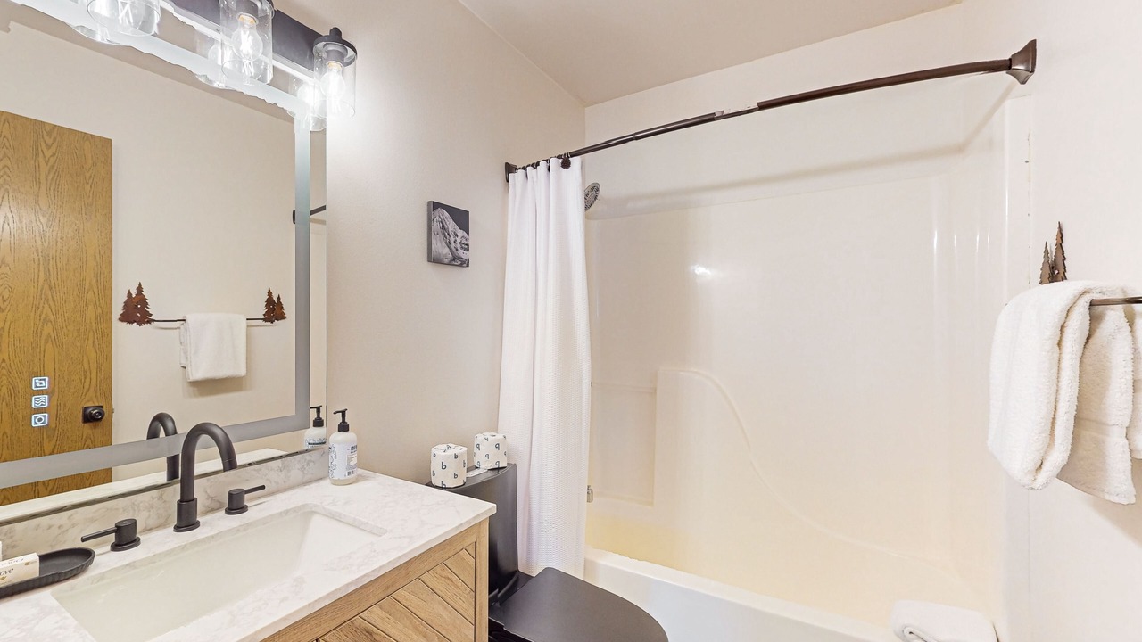 Photo of Bathroom in Big Sky