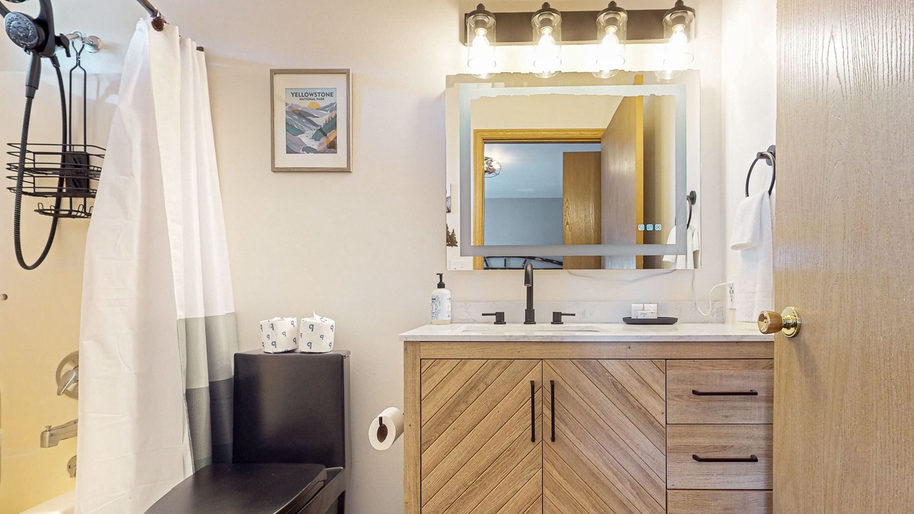 Photo of Bathroom in Big Sky