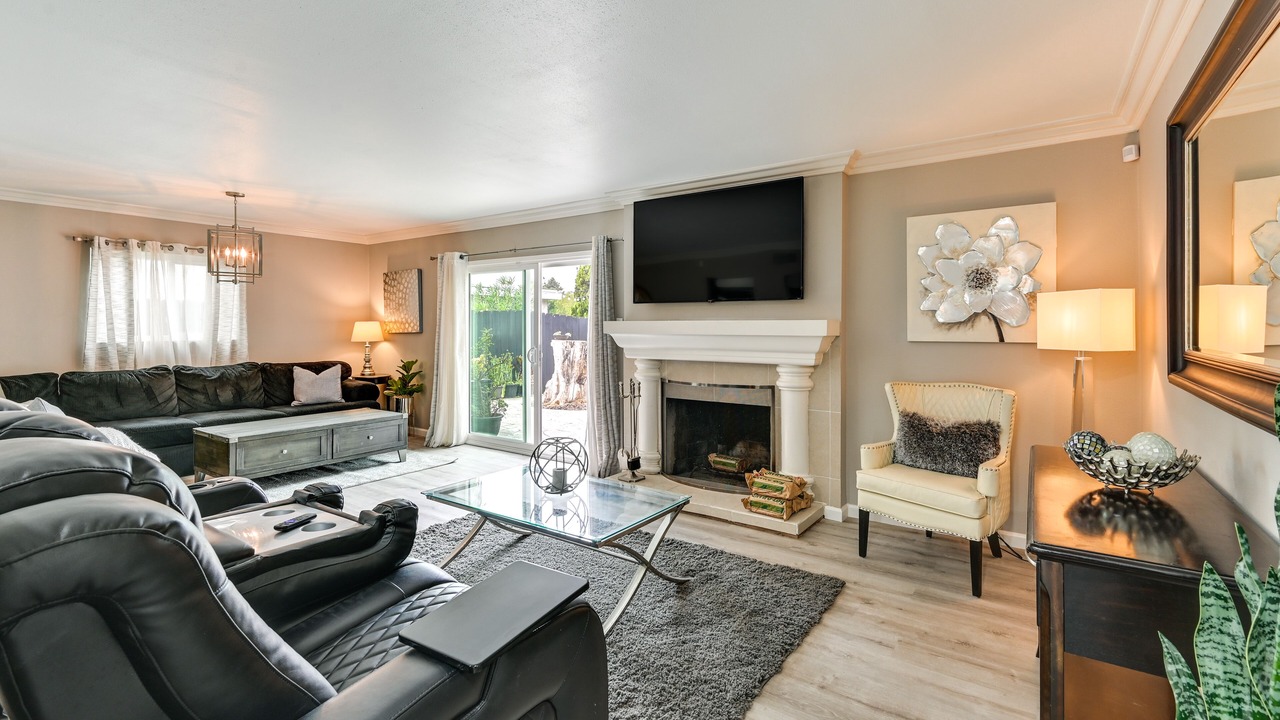 Photo of Livingroom in Oak Park