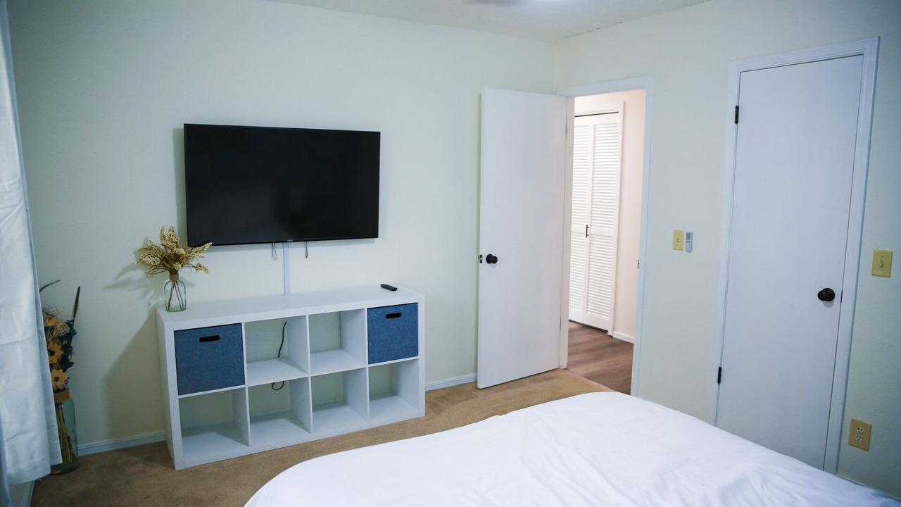 Photo of Bedroom in Broken Arrow