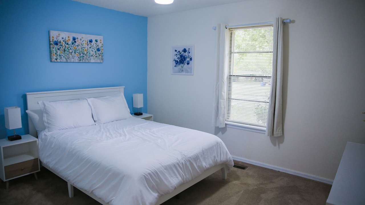 Photo of Bedroom in Broken Arrow