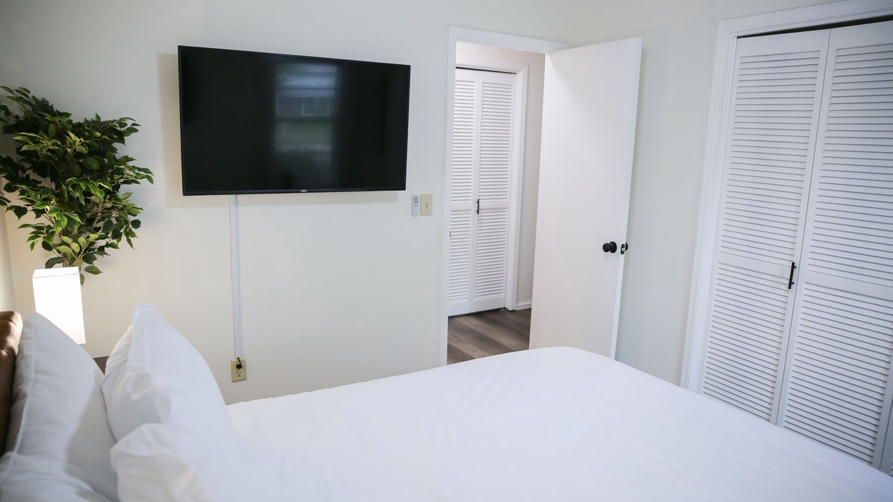 Photo of Bedroom in Broken Arrow