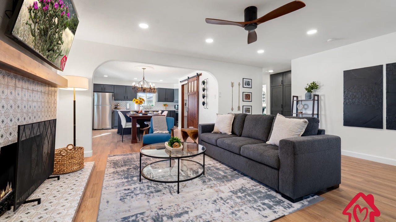 Photo of Bedroom in North Valley