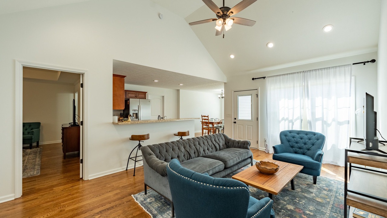 Photo of Livingroom in Culleoka
