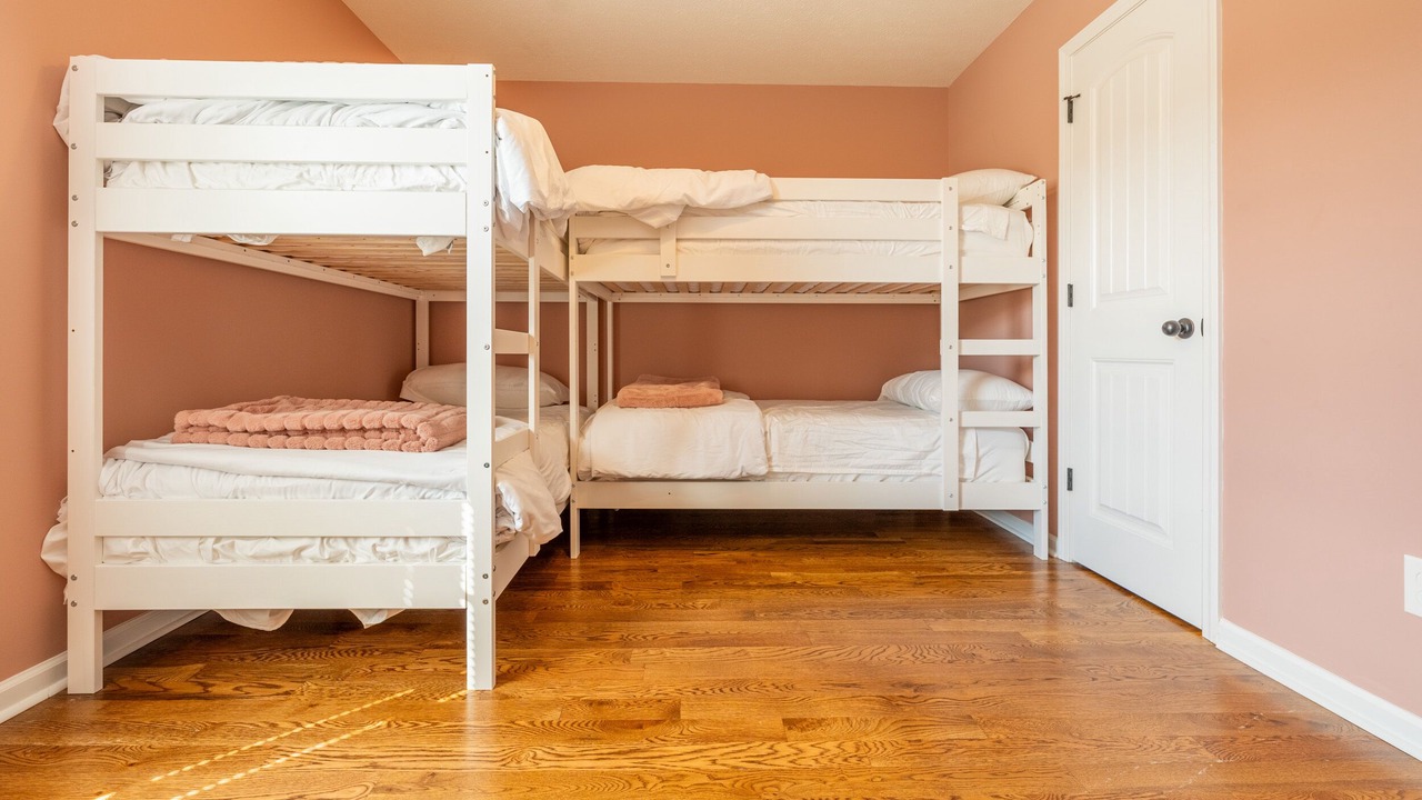 Photo of Bedroom in Culleoka