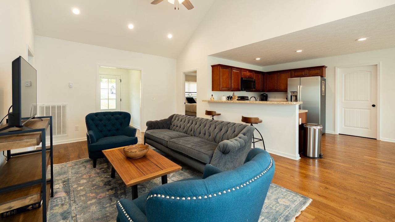 Photo of Livingroom in Culleoka