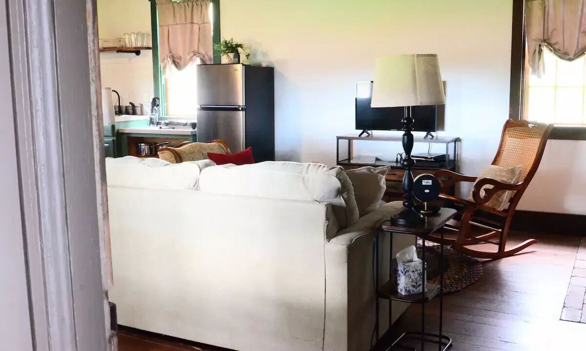 Photo of Livingroom in Steelville
