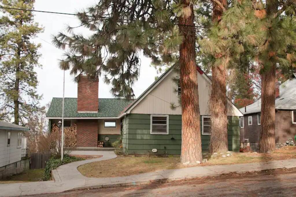 Photo of Outdoor in South Perry District