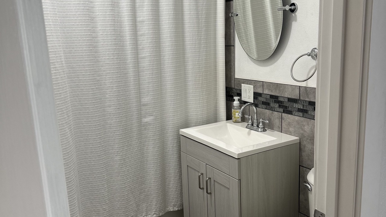 Photo of Bathroom in Scottsbluff