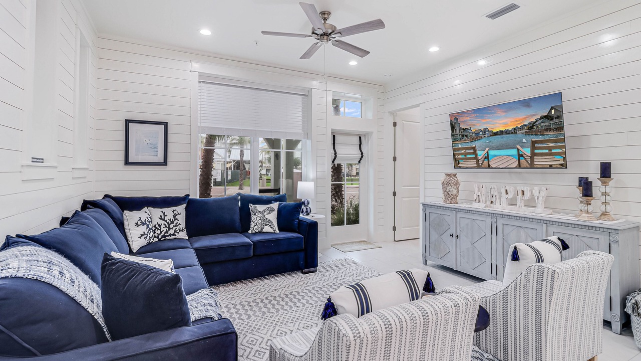 Photo of Livingroom in Cinnamon Shore