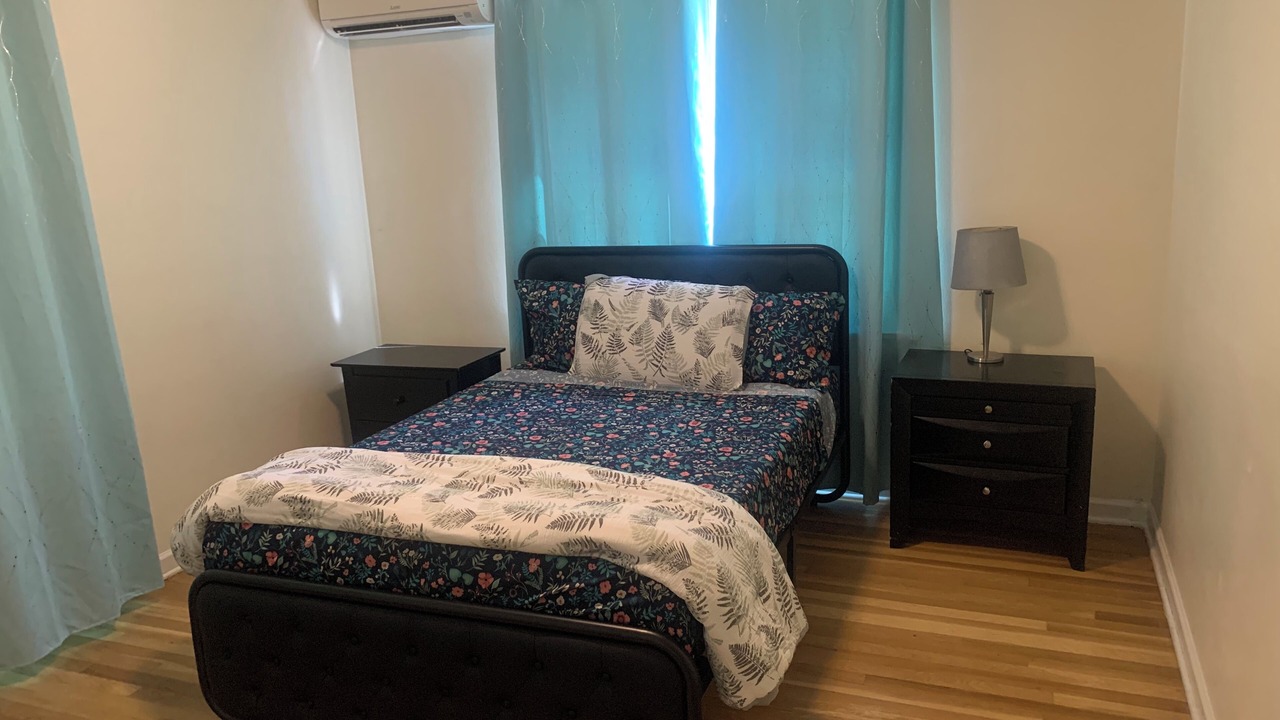 Photo of Bedroom in Everett