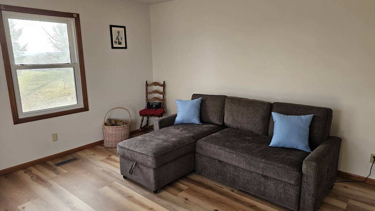 Photo of Livingroom in Brookston