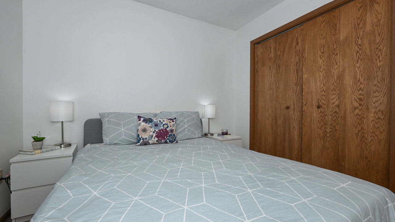 Photo of Bedroom in Akron