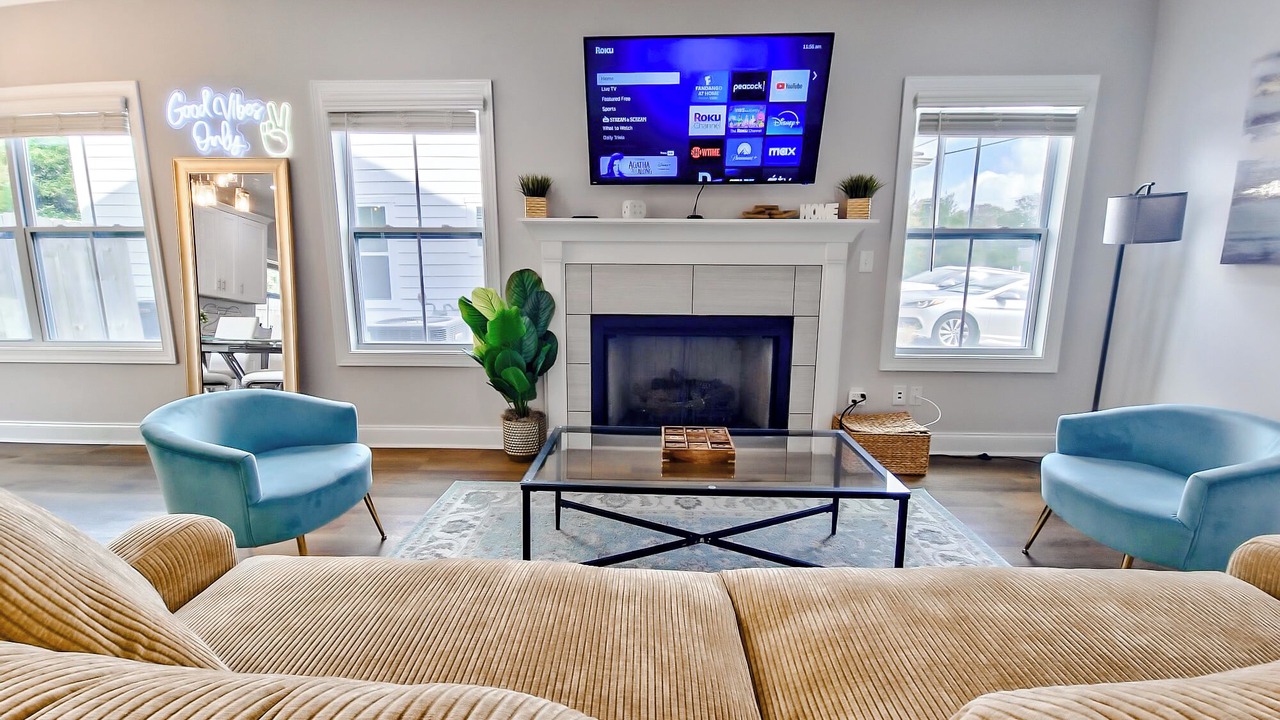 Photo of Livingroom in Sharonbrook