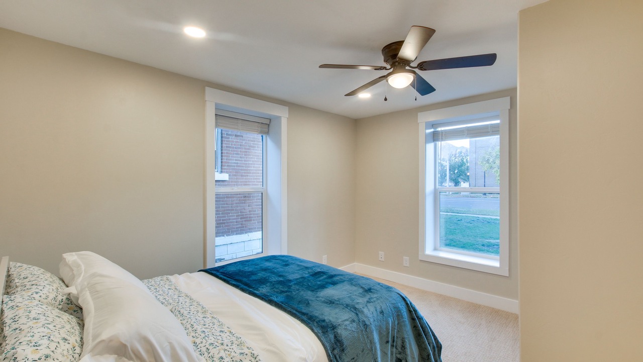 Photo of Bedroom in Logan
