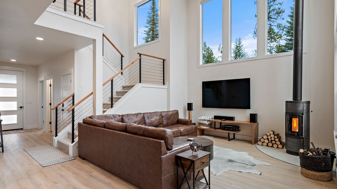 Photo of Livingroom in Donnelly