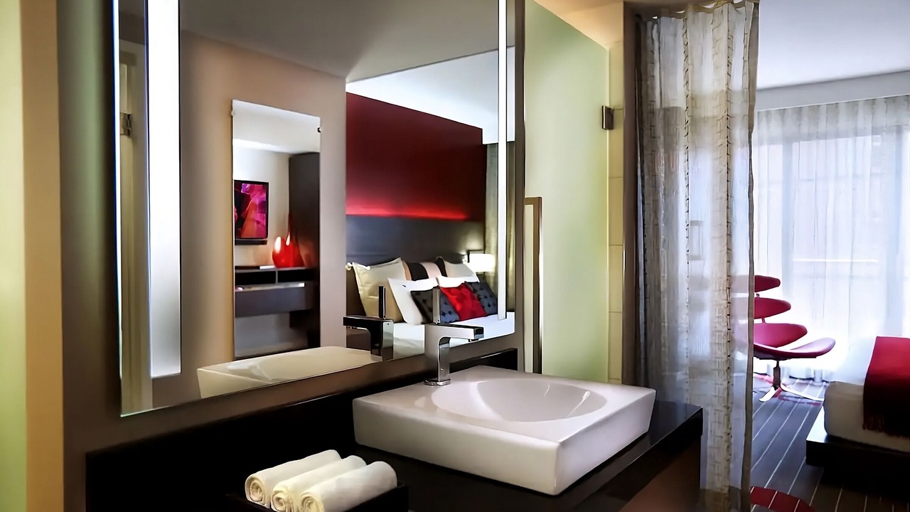 Photo of Bathroom in Gaslamp Quarter
