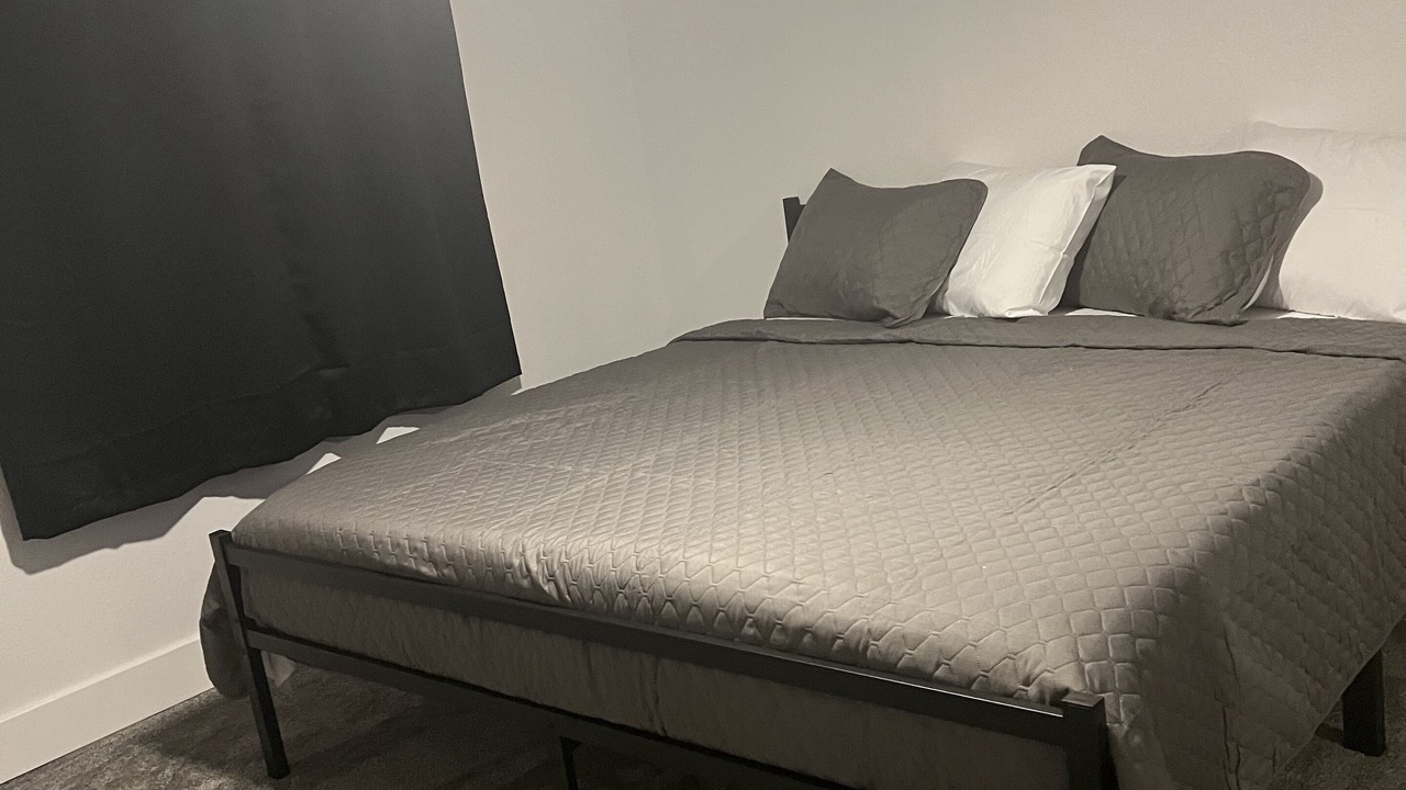Photo of Bedroom in Evanston