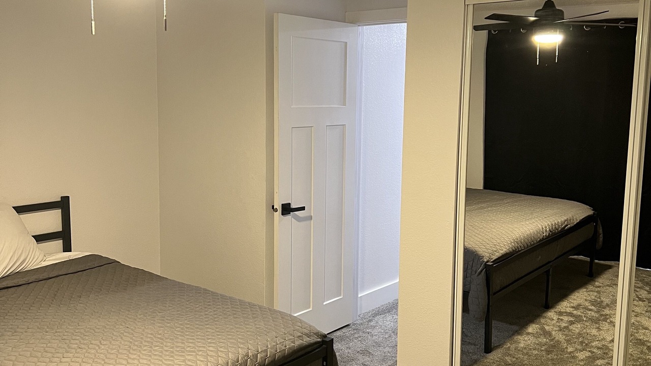 Photo of Bedroom in Evanston