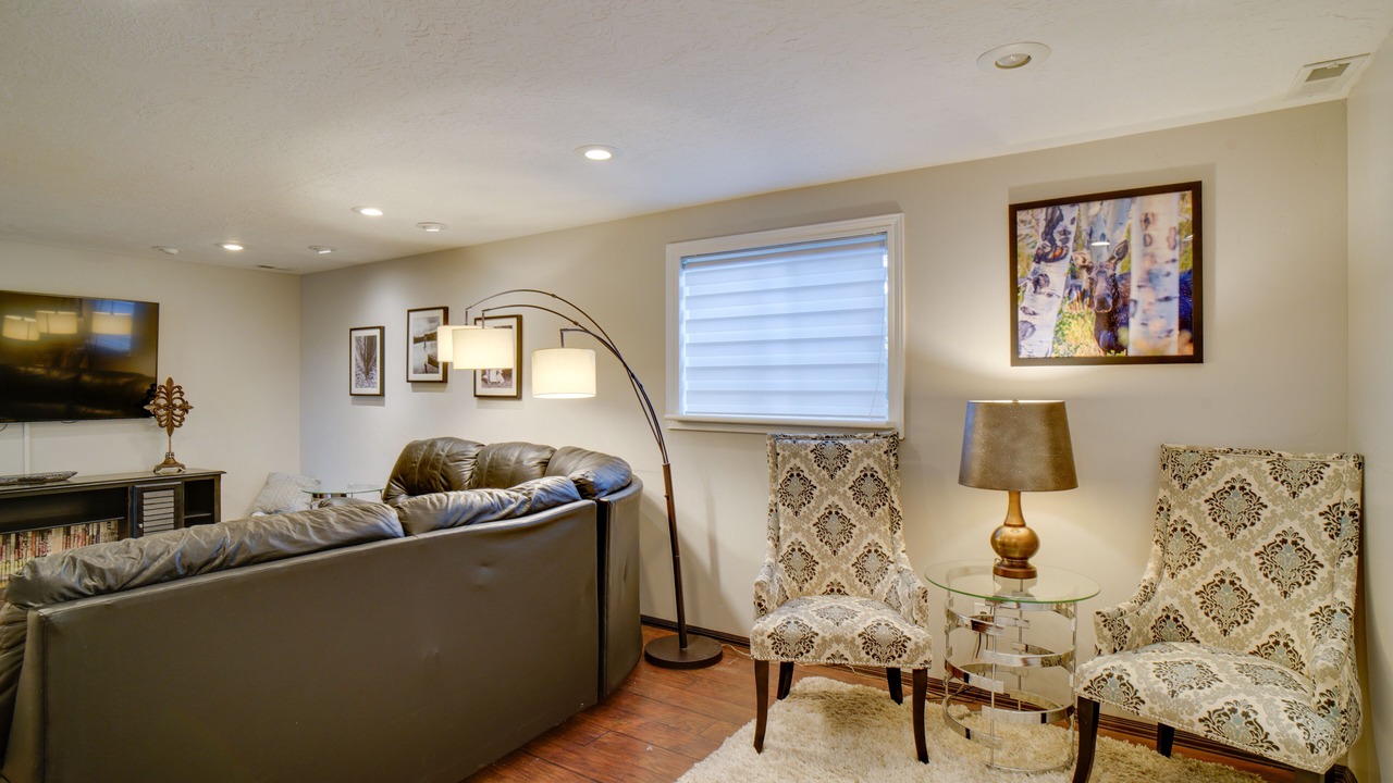 Photo of Livingroom in Kaysville