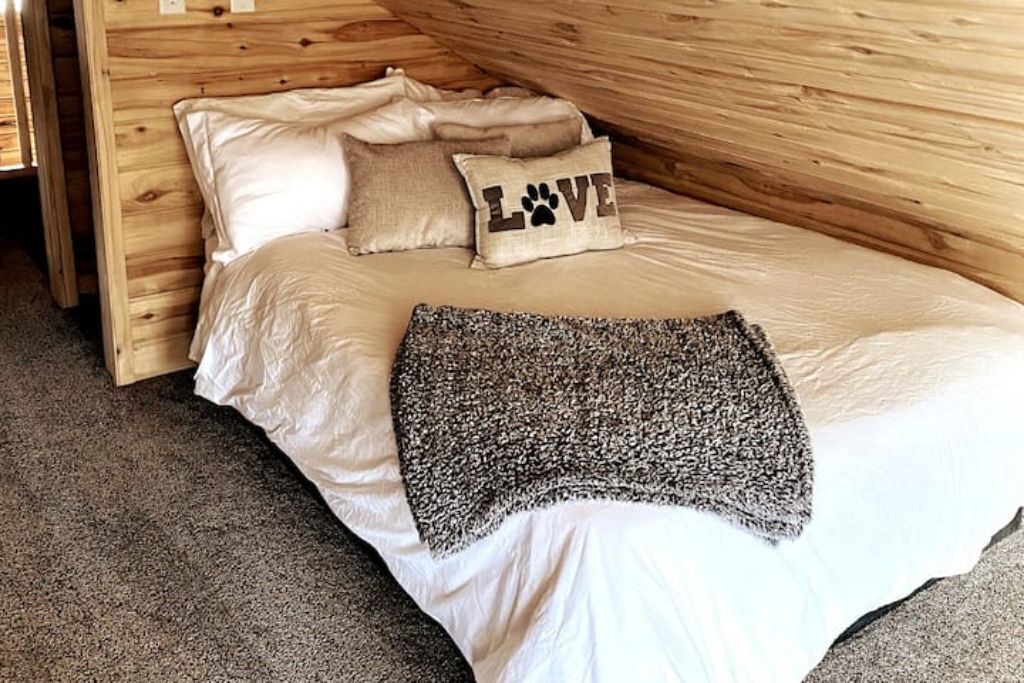 Photo of Bedroom in Monroe