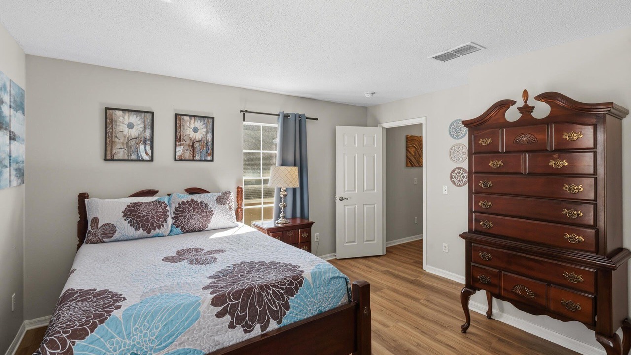 Photo of Others in Lake Davenport Estates
