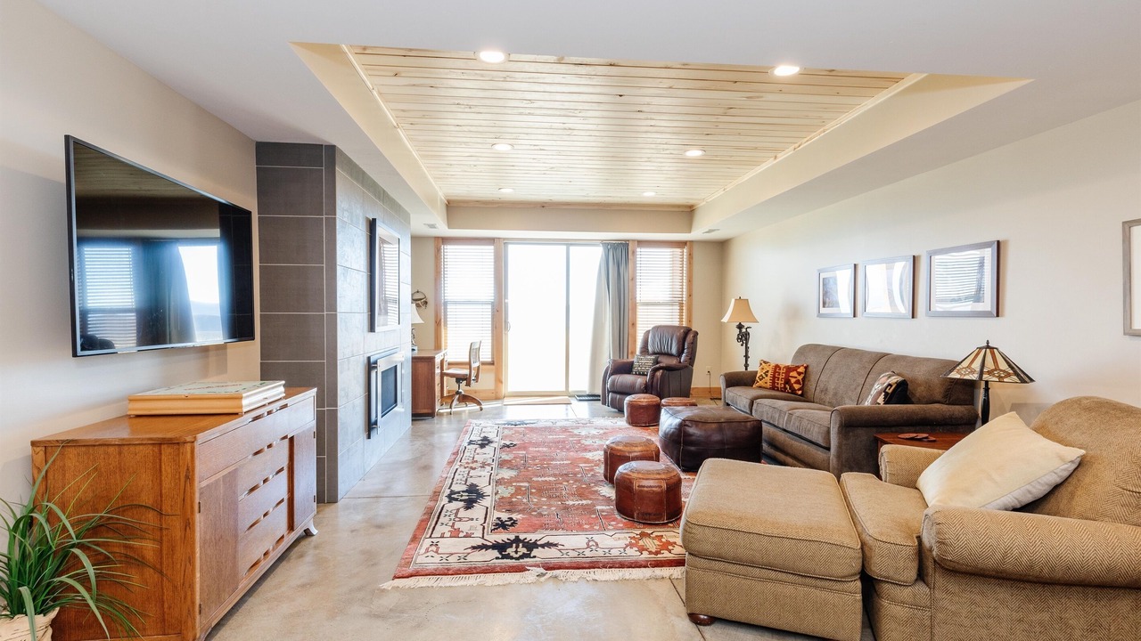 Photo of Livingroom in Sweetwater