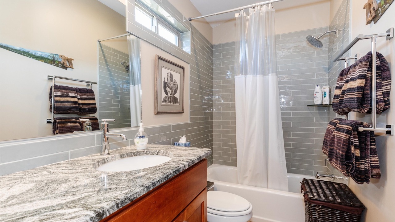 Photo of Bathroom in Sweetwater