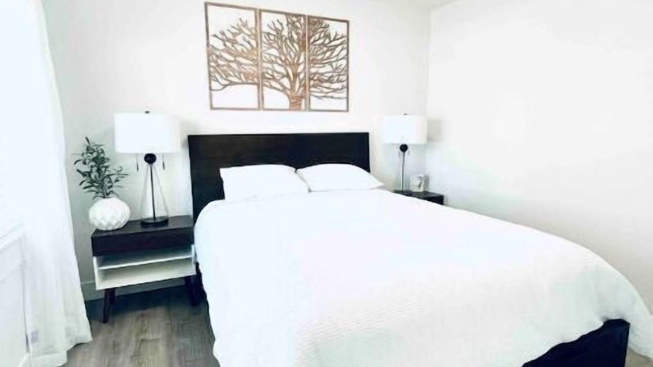Photo of Bedroom in Everett