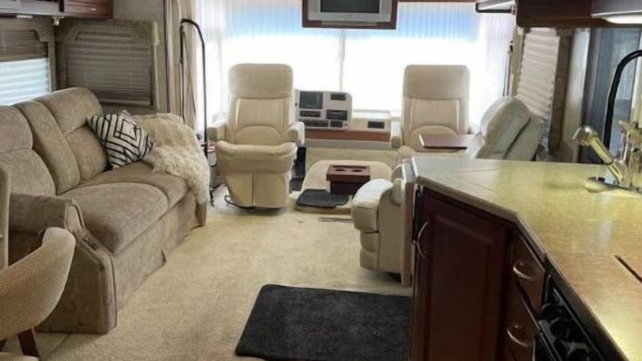 Photo of Livingroom in Carey